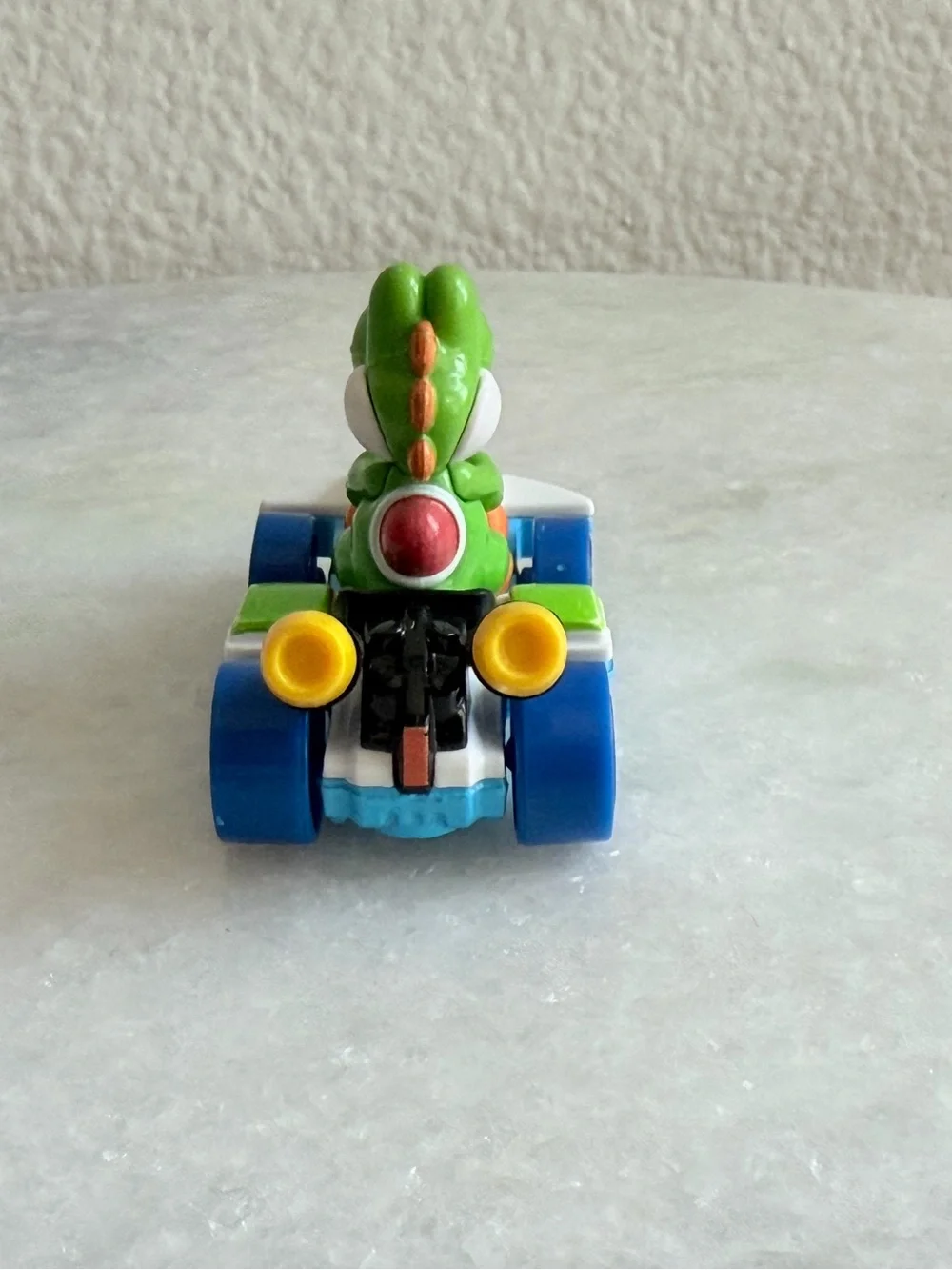 Hot Wheels Green Yoshi Standard Kart Vehicle 1:64